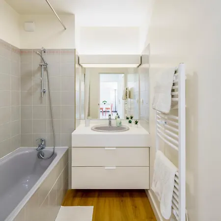 100M Plage Appartement Stella - Coeur Antibes Juan Antibes