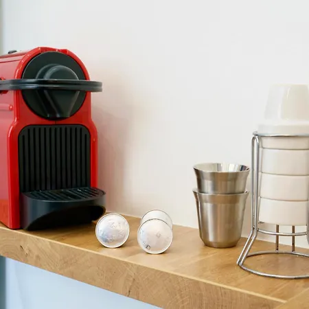 100M Plage Appartement Stella - Coeur Antibes Juan * Antibes