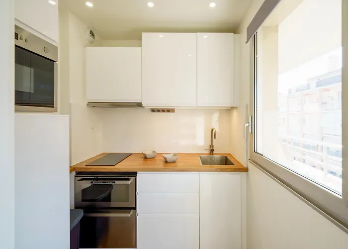 100M Plage Appartement Stella - Coeur Antibes Juan * Antibes