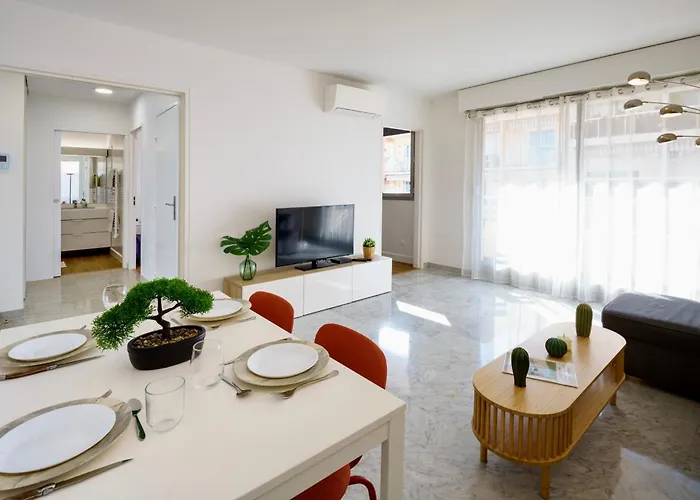 100M Plage Appartement Stella - Coeur Antibes Juan Lejlighed